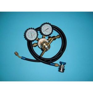 OFN REGULATOR 400 P.S.I RATING C/W HOSE AND COUPLER