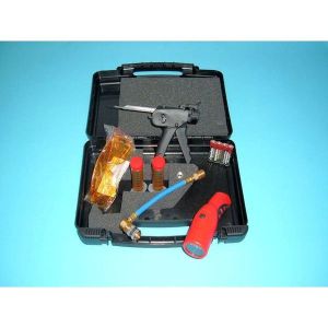 UV  DYE  KIT JUNIOR-PLASTIC GUN TYPE